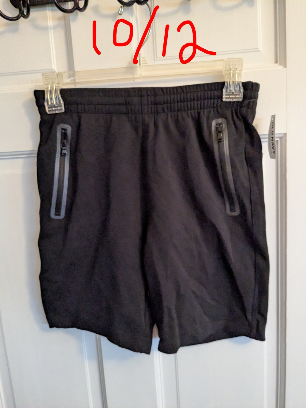 Old Navy Black Kids Athletic Shorts with Zipper Pockets